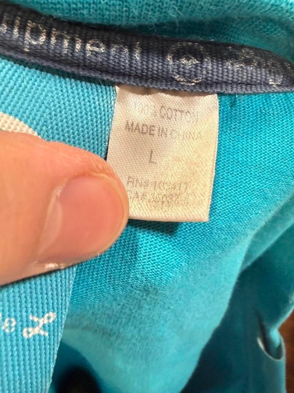 Y2K LRG Embroidered Blue Graphic Tee - Picture 6 of 6